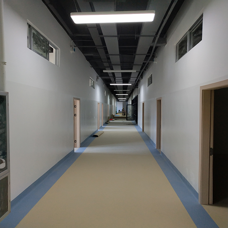 日常應該如何維護保養防靜電地板呢？